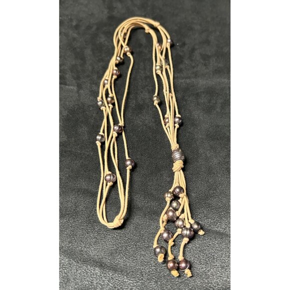 Black Tahitian pearls suede Cord necklace, lariat style Y necklace, 32" long - Picture 2 of 6